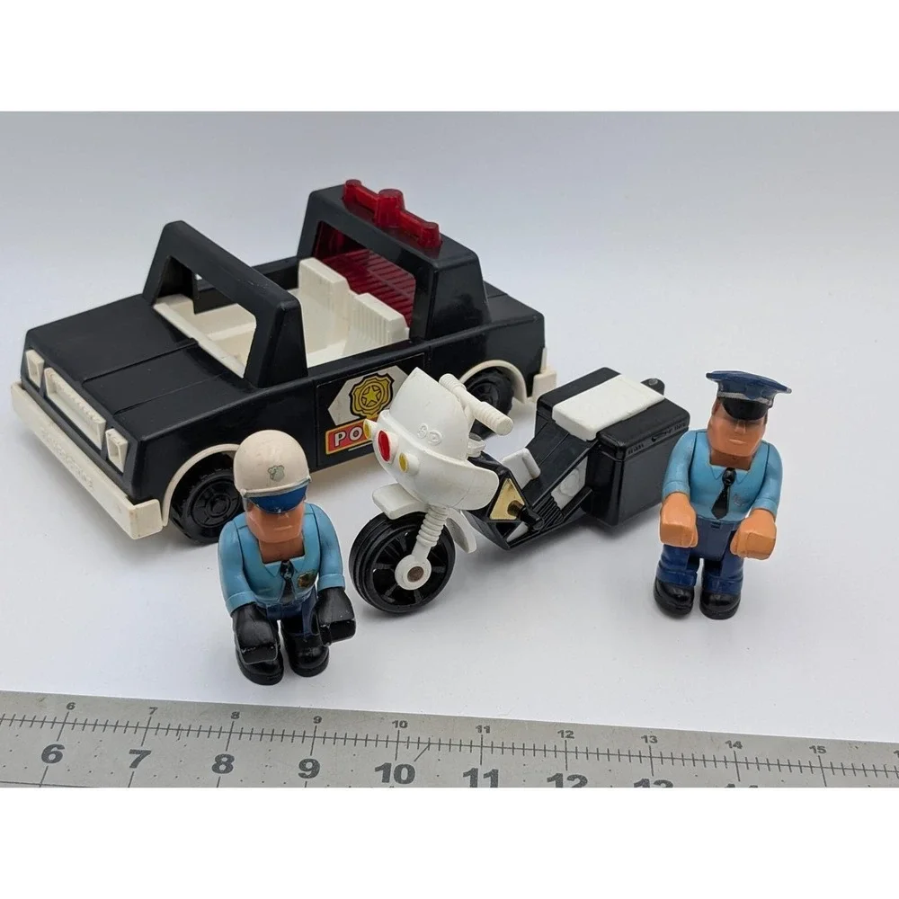 Fisher Price Husky Helpers Police Vehicle‎ Motorcycle Figures Lot 1981